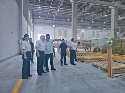 向榮率隊北上精準招商，成功簽約綠色低碳竹產業園項目，助力生物科技研發新突破